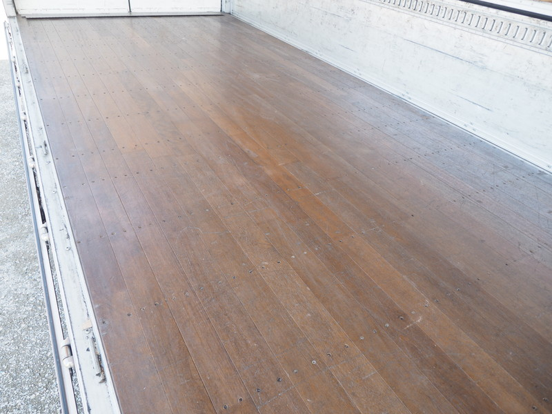 いすゞ フォワード ウイング車 中型 PDG-FRR34S2 年式 H22[写真18]