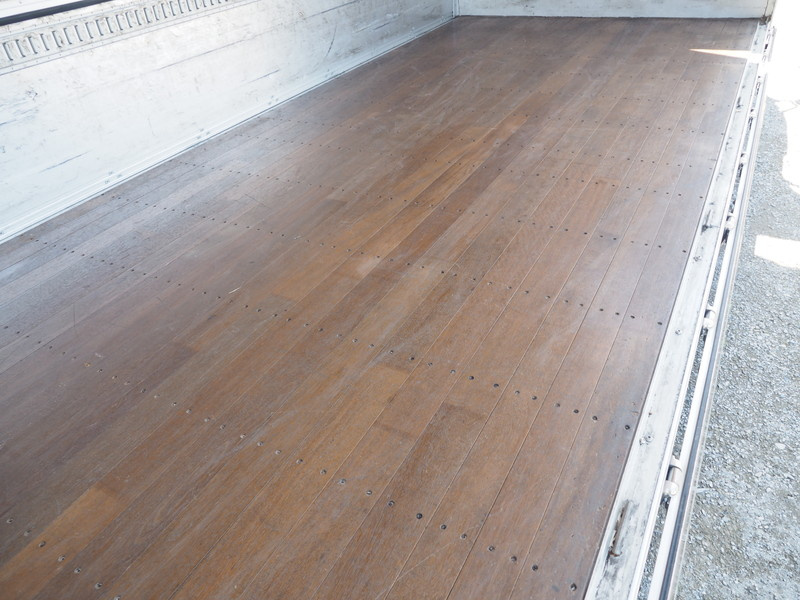 いすゞ フォワード ウイング車 中型 PDG-FRR34S2 年式 H22[写真19]