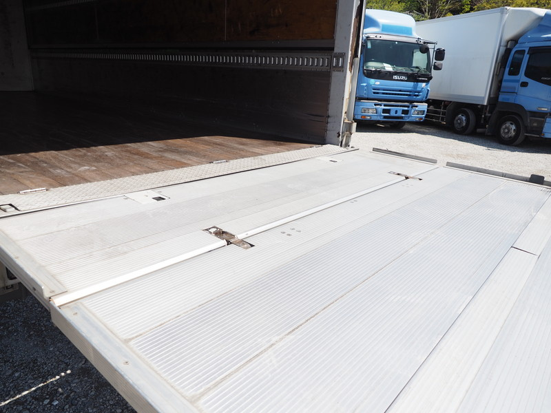 いすゞ フォワード ウイング車 中型 PDG-FRR34S2 年式 H22[写真25]