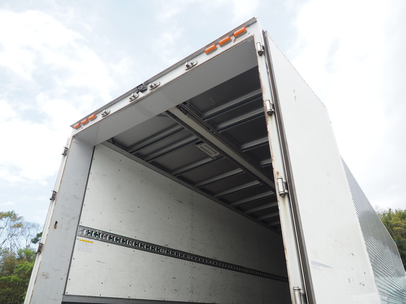 三菱ふそう スーパーグレート ウイング車 大型 QKG-FS54VZ 年式 H24[写真23]