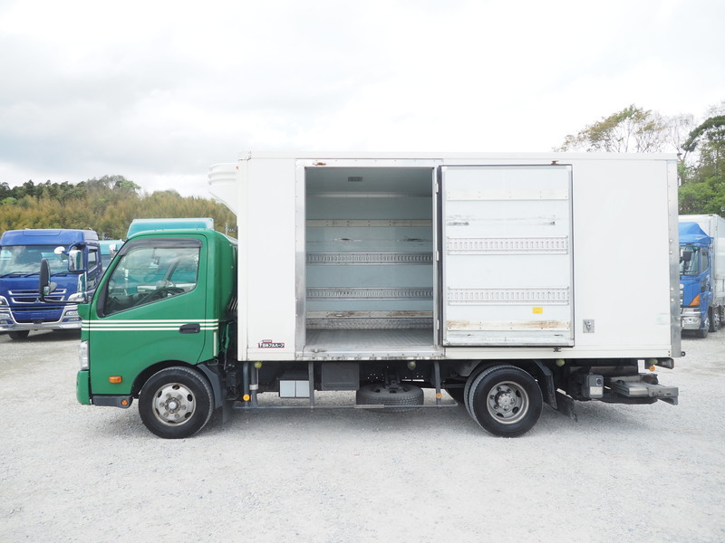 日野 デュトロ 冷凍バン 小型 TKG-XZU710M 年式 H25[写真11]