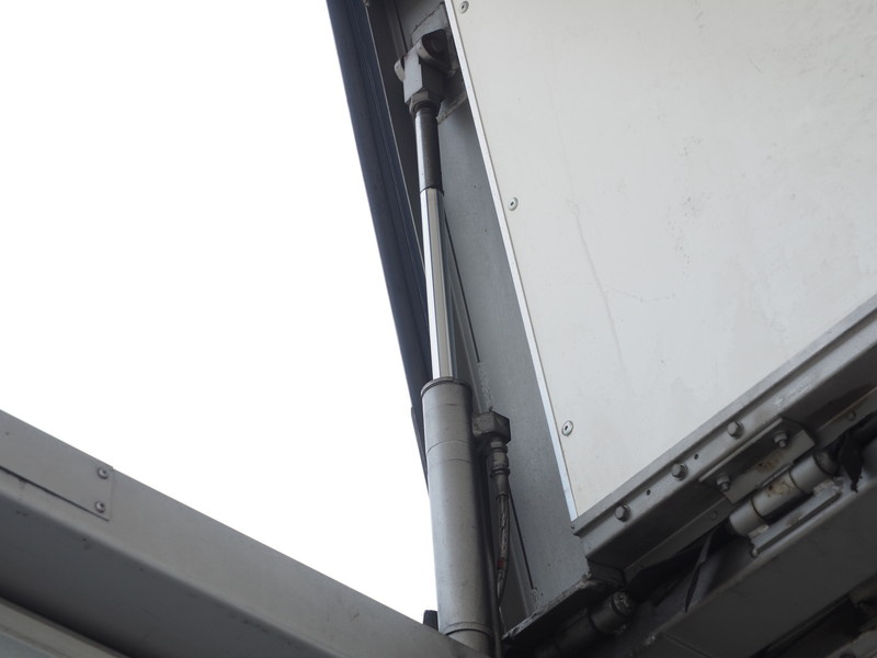 日野 レンジャー 冷凍ウイング 中増t KS-FE7JLFG 年式 H18[写真11]