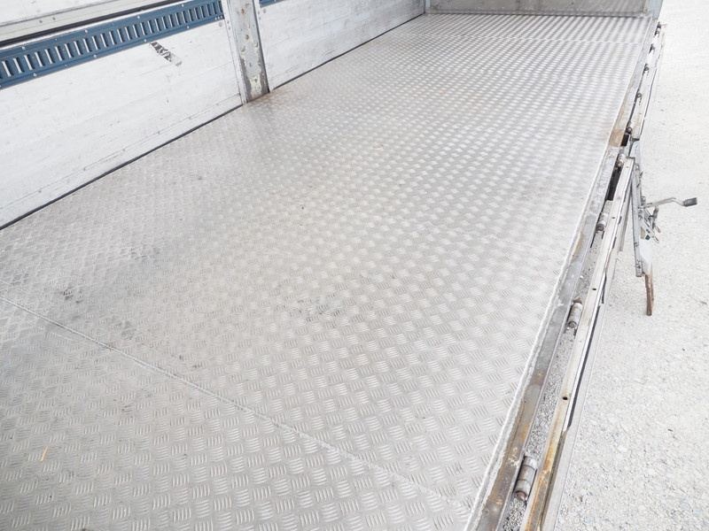 日野 レンジャー 冷凍ウイング 中増t KS-FE7JLFG 年式 H18[写真19]