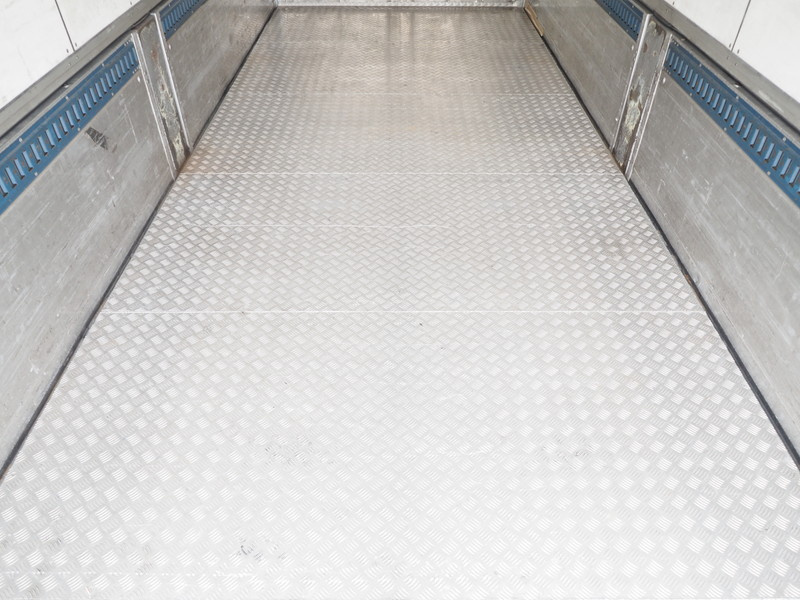 日野 レンジャー 冷凍ウイング 中増t KS-FE7JLFG 年式 H18[写真23]