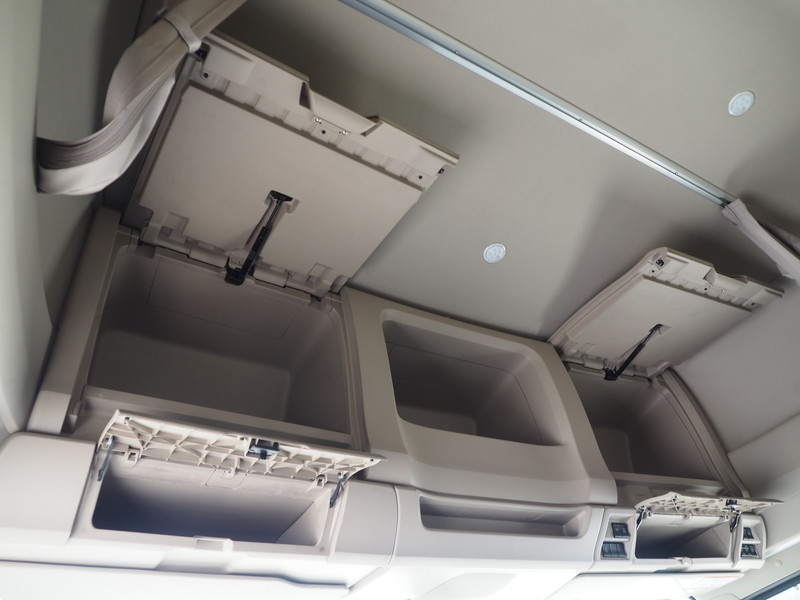 日野 プロフィア ウイング車 大型 2PG-FW1AHG 年式 H30[写真39]