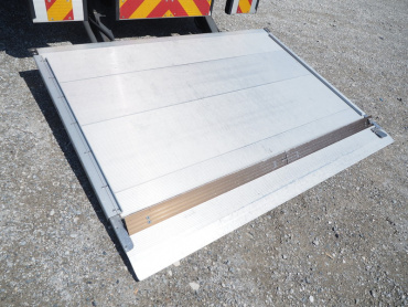 日野 デュトロ バン車 小型 TKG-XZU710 年式 H27 [写真15]