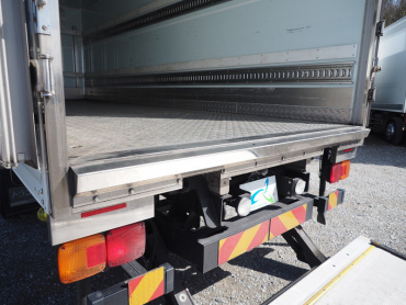 日野 レンジャー 冷凍バン 中型 TKG-FC9JJAA 年式 H29 [写真18]