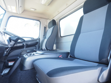 日野 レンジャー 冷凍バン 中型 TKG-FC9JJAA 年式 H29 [写真28]