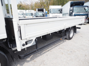 いすゞ エルフ 平ボディ 小型 TRG-NPR85AR 年式 H29 [写真11]