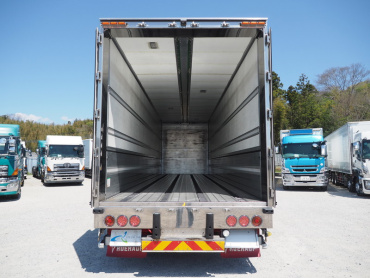 UDトラックス クオン ウイング車 大型 QKG-CG5ZA 年式 H26 [写真23]