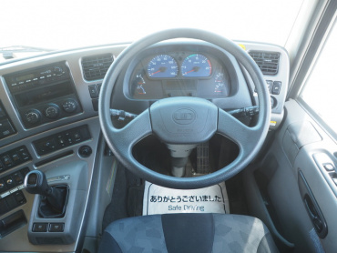 UDトラックス クオン ウイング車 大型 QKG-CG5ZA 年式 H26 [写真30]