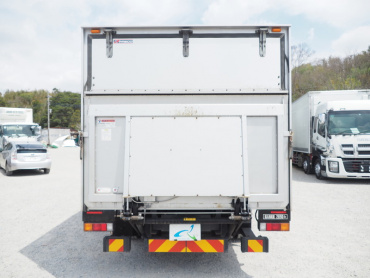 三菱ふそう キャンター バン車 小型 TKG-FEB50 年式 H26 [写真05]