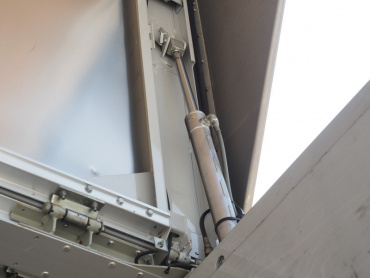 いすゞ フォワード ウイング車 中型 PKG-FRR90S2 年式 H20 [写真11]