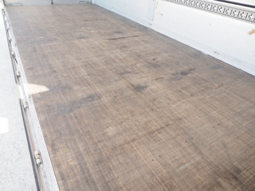 日野 レンジャー ウイング車 中型 TKG-FD7JLAA 年式 H27 [写真18]