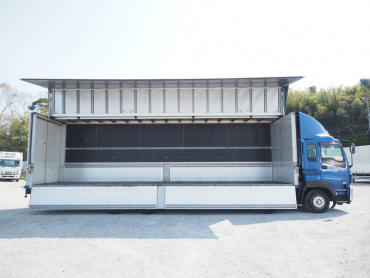 いすゞ ギガ ウイング車 大型 LKG-CYJ77A 年式 H23 [写真09]