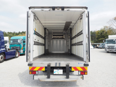 いすゞ エルフ 冷凍バン 小型 TRG-NPR85AN 年式 H27 [写真10]