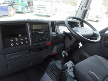 いすゞ エルフ 冷凍バン 小型 SKG-NPR85AN 年式 H23 [写真22]