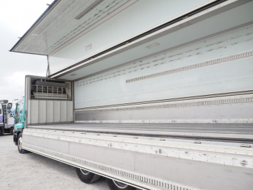 いすゞ ギガ 冷凍ウイング 大型 PJ-CYL51V5 年式 H17 [写真19]