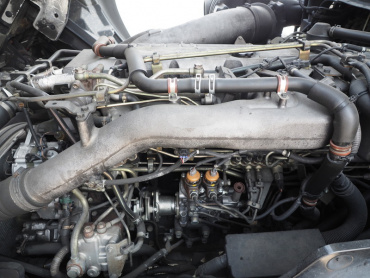 いすゞ ギガ 冷凍ウイング 大型 PJ-CYL51V5 年式 H17 [写真49]