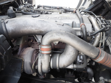 いすゞ ギガ 冷凍ウイング 大型 PJ-CYL51V5 年式 H17 [写真50]