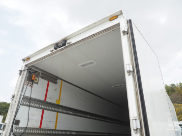 いすゞ フォワード 冷凍バン 中増t SKG-FSR90T2 年式 H25 [写真13]