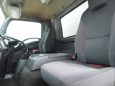 いすゞ フォワード 冷凍バン 中増t SKG-FSR90T2 年式 H25 [写真22]