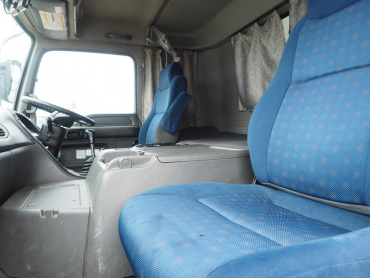 いすゞ ギガ ウイング車 大型 LKG-CYJ77A 年式 H24 [写真30]