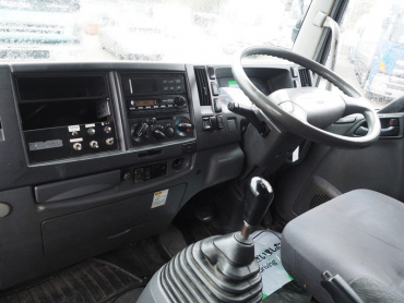 いすゞ フォワード 冷凍バン 中型 SKG-FRR90T2 年式 H24 [写真08]