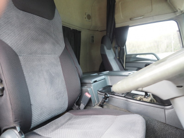 三菱ふそう スーパーグレート ウイング車 大型 QKG-FS54VZ 年式 H24 [写真26]