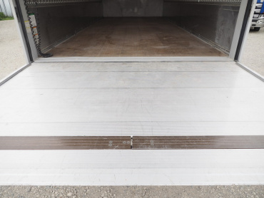 いすゞ フォワード ウイング車 中型 TKG-FRR90T2 年式 H27 [写真25]