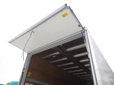 いすゞ フォワード ウイング車 中型 TKG-FRR90T2 年式 H27 [写真21]