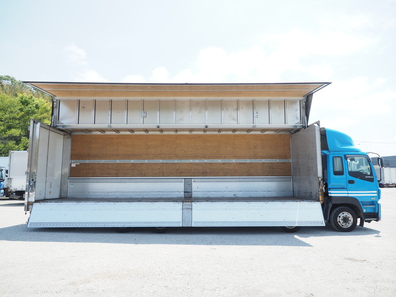 いすゞ ギガ ウイング車 大型 LKG-CYJ77A 年式 H24[写真08]