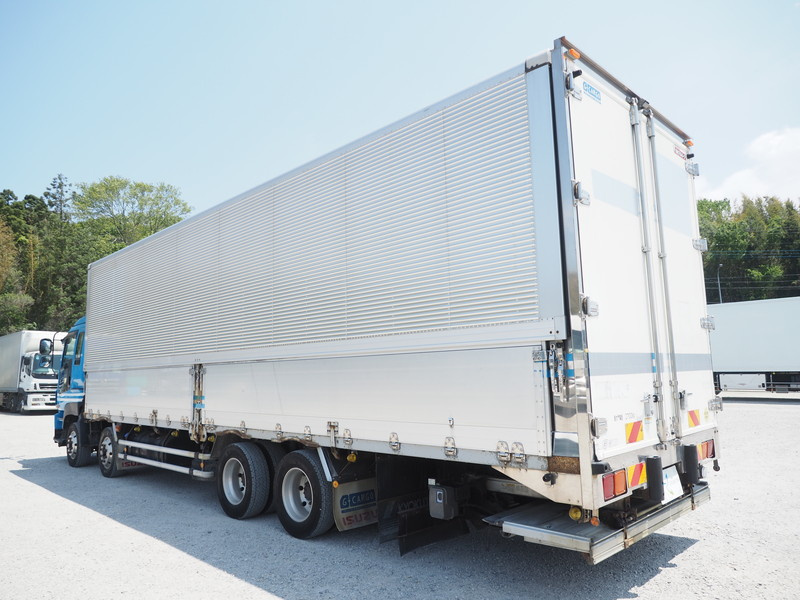 いすゞ ギガ ウイング車 大型 LKG-CYJ77A 年式 H24[写真06]