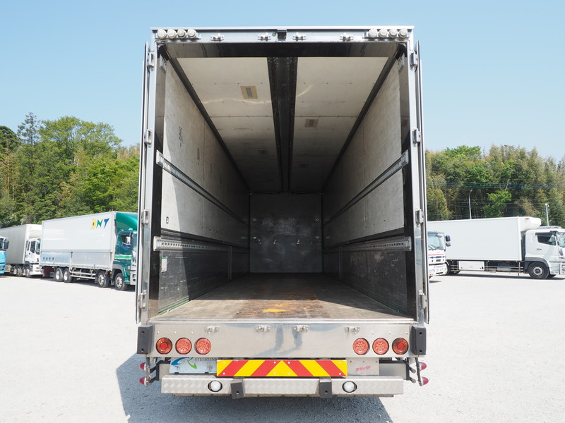 いすゞ ギガ ウイング車 大型 QKG-CYJ77A 年式 H24[写真21]