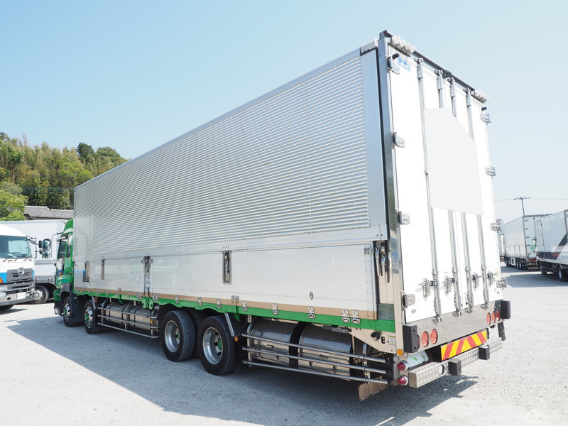 いすゞ ギガ ウイング車 大型 QKG-CYJ77A 年式 H24[写真07]