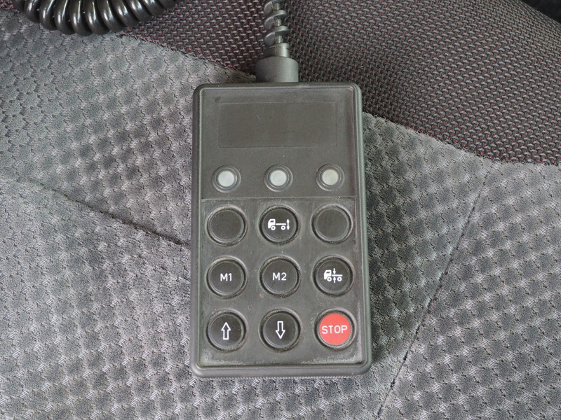 三菱ふそう スーパーグレート ウイング車 大型 QKG-FS54VZ 年式 H24[写真37]