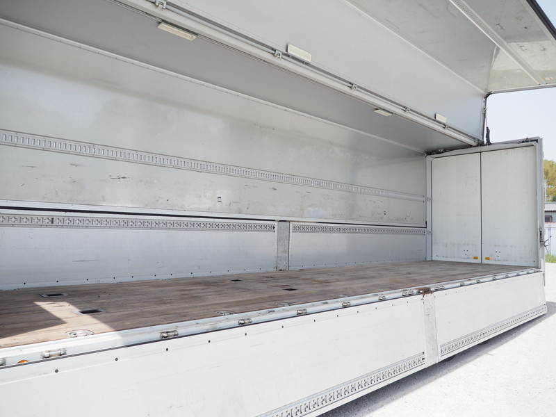 三菱ふそう スーパーグレート ウイング車 大型 QKG-FS54VZ 年式 H25[写真16]