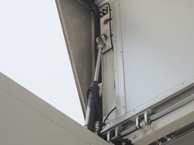 三菱ふそう スーパーグレート ウイング車 大型 QKG-FS54VZ 年式 H25[写真13]