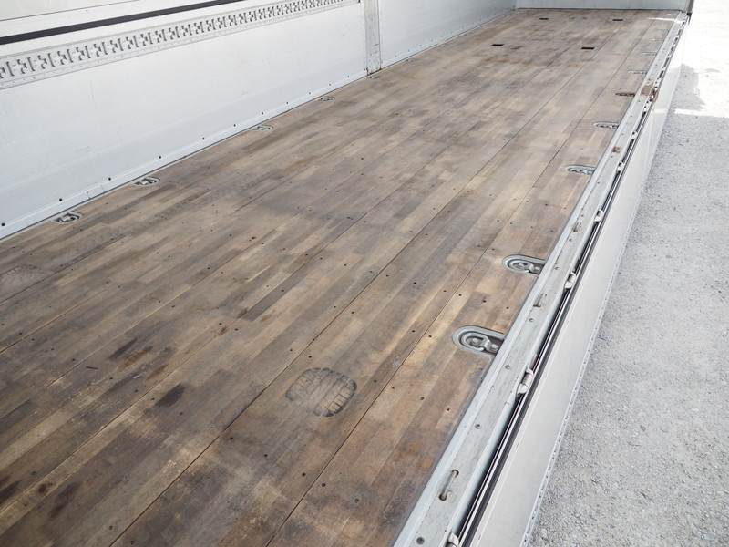 三菱ふそう スーパーグレート ウイング車 大型 QKG-FS54VZ 年式 H25[写真19]