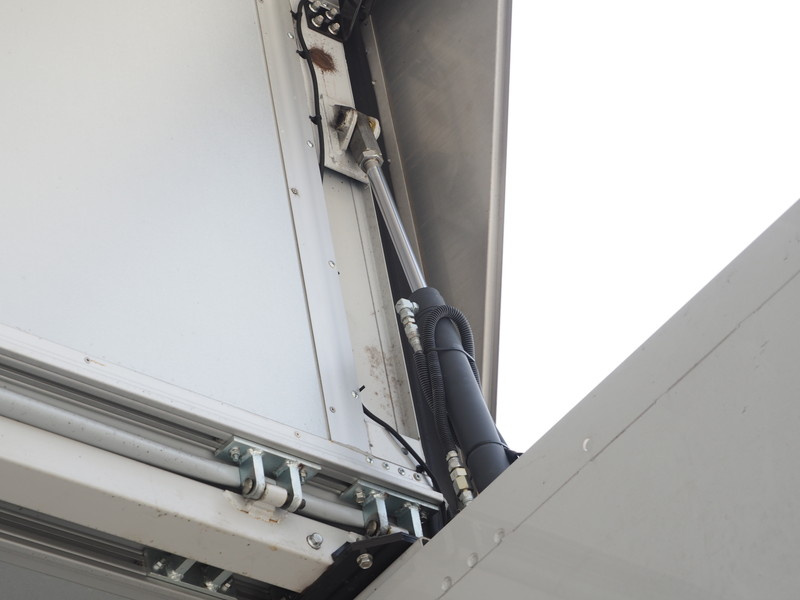 三菱ふそう スーパーグレート ウイング車 大型 QKG-FS54VZ 年式 H25[写真09]