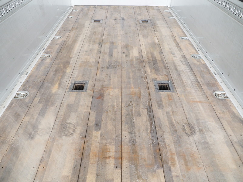 三菱ふそう スーパーグレート ウイング車 大型 QKG-FS54VZ 年式 H25[写真24]