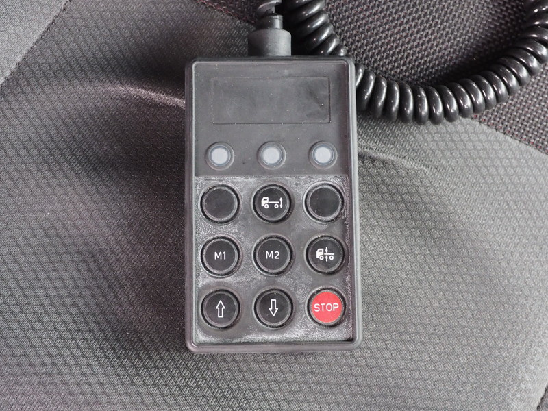 三菱ふそう スーパーグレート ウイング車 大型 QKG-FS54VZ 年式 H25[写真34]