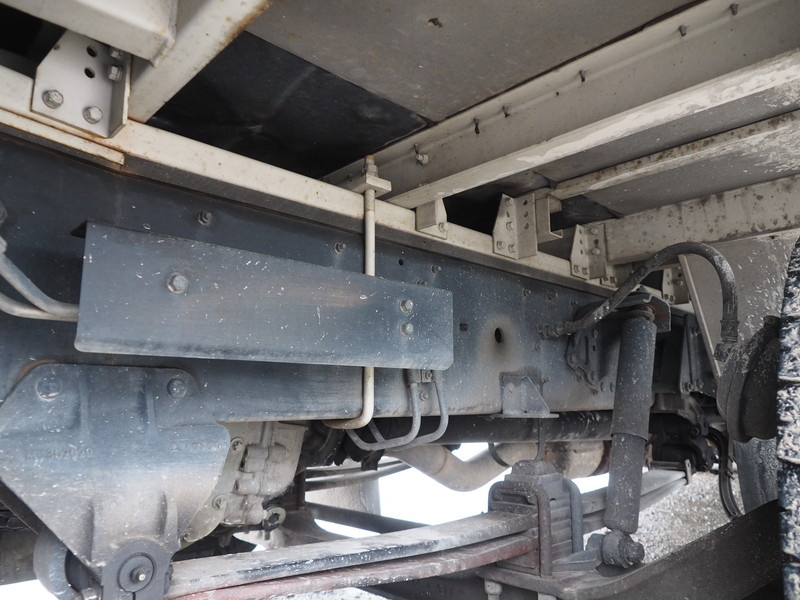 三菱ふそう スーパーグレート ウイング車 大型 QKG-FS54VZ 年式 H25[写真36]