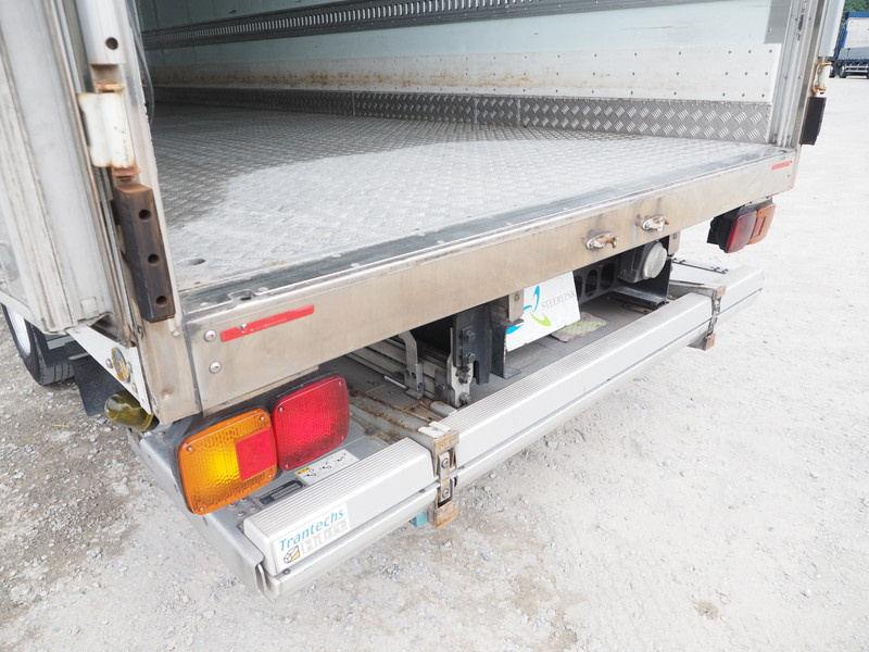 日野 レンジャー 冷凍バン 中型 TKG-FC9JKAA 年式 H27[写真14]