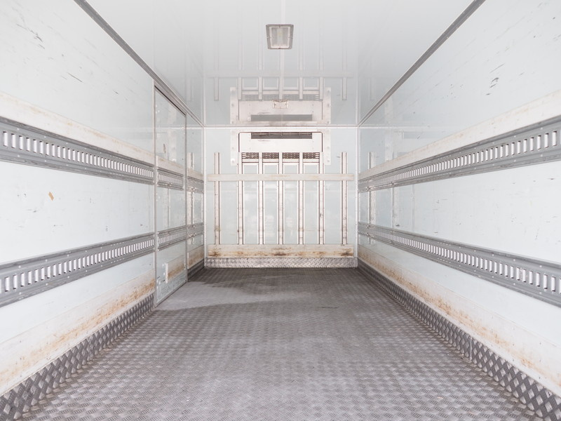 日野 レンジャー 冷凍バン 中型 TKG-FC9JKAA 年式 H27[写真11]