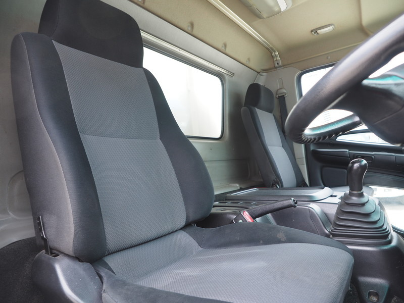 日野 レンジャー 冷凍バン 中型 TKG-FC9JKAA 年式 H27[写真21]