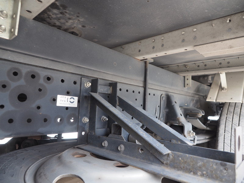 いすゞ エルフ バン車 小型 TKG-NMR85AN 年式 H26[写真26]