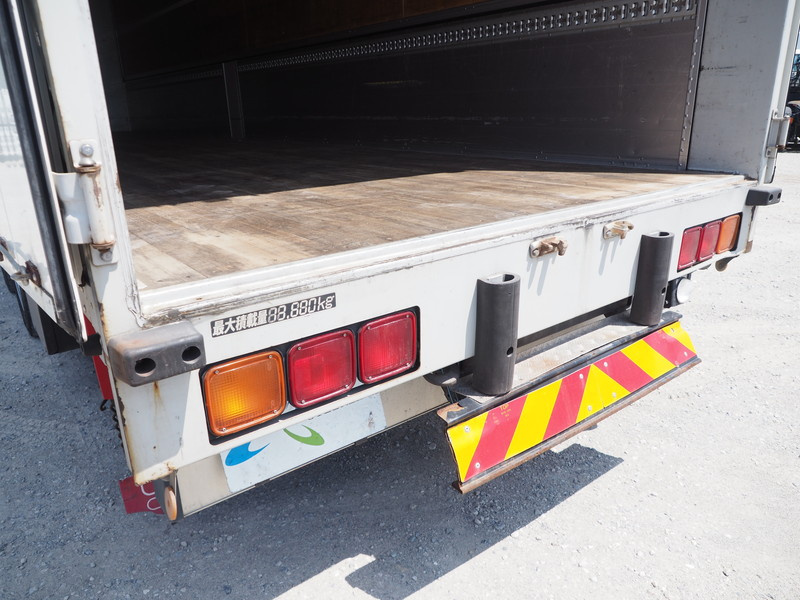 いすゞ ギガ ウイング車 大型 QKG-CYJ77A 年式 H25[写真25]