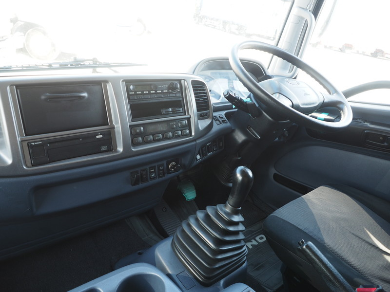 日野 レンジャー ウイング車 中型 BDG-FD8JLWA 年式 H20[写真30]