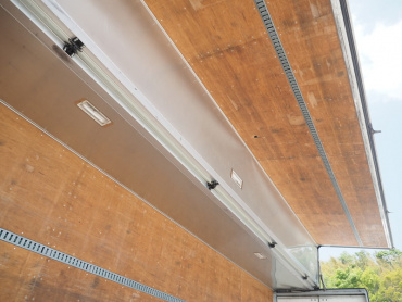 日野 グランドプロフィア ウイング車 大型 BDG-FW1EXYG 年式 H21 [写真15]